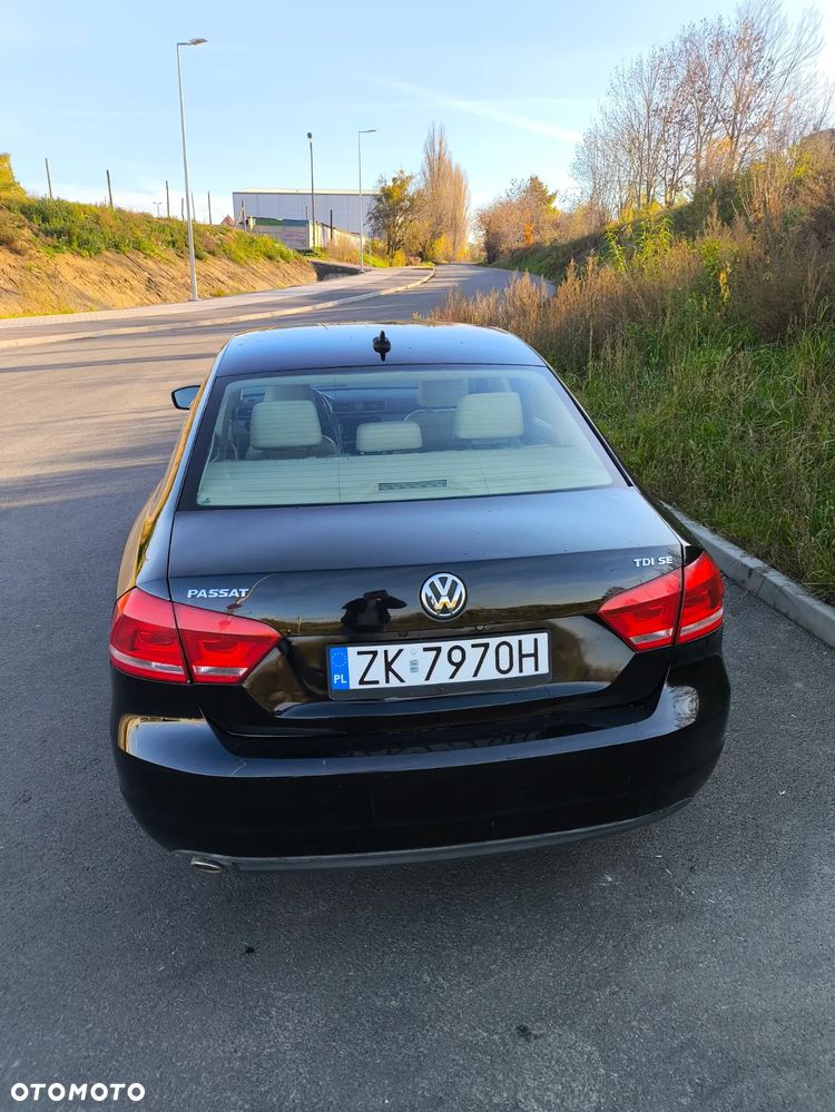 Volkswagen Passat - 10
