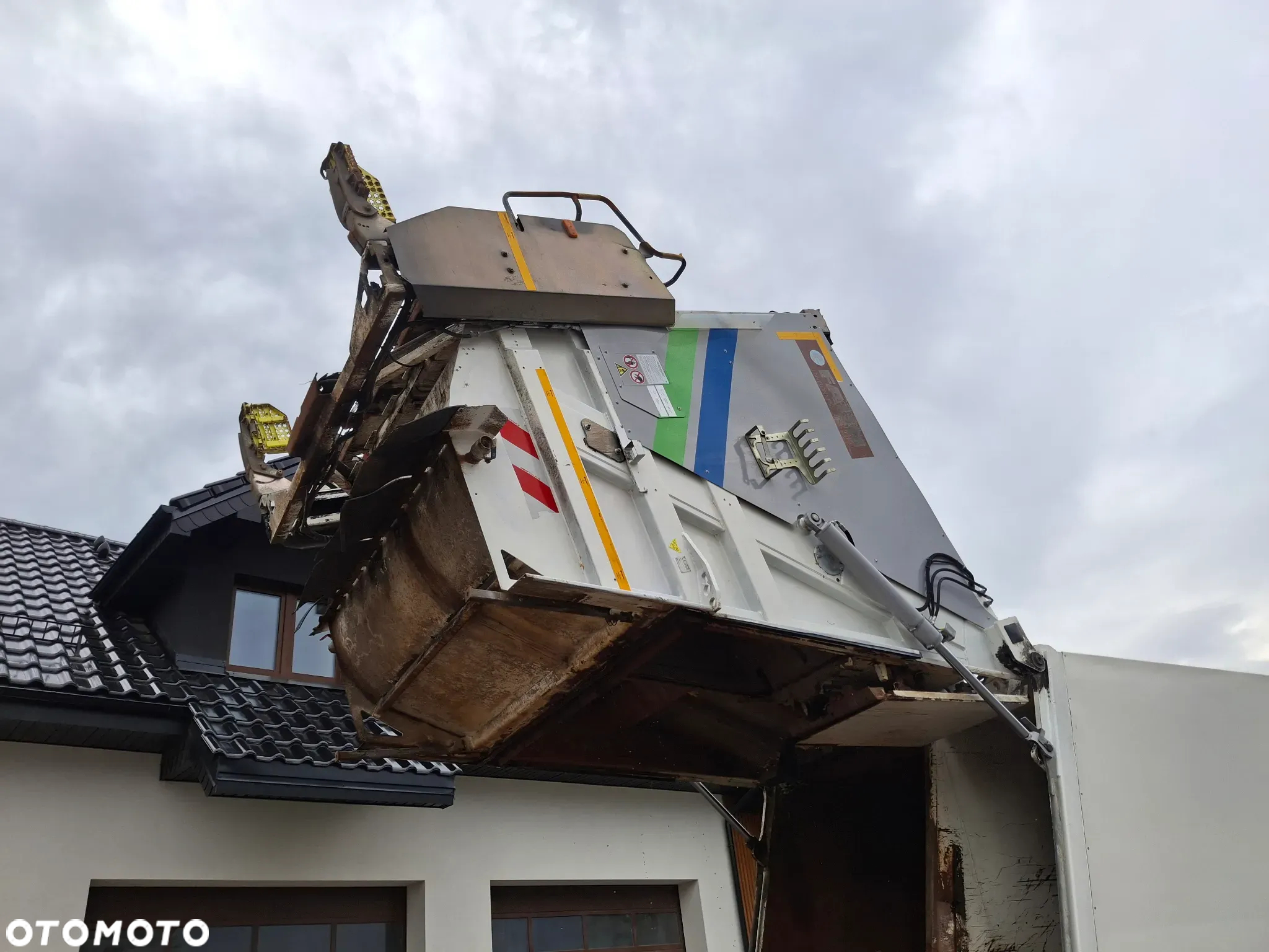 Iveco Stralis 360 Śmieciarka FAUN Dwukomorowa Dwie Komory Euro 5 Segregacja - 11