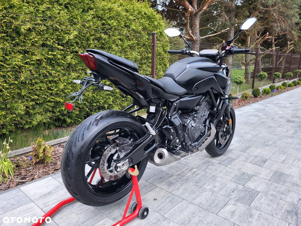 Yamaha MT - 12