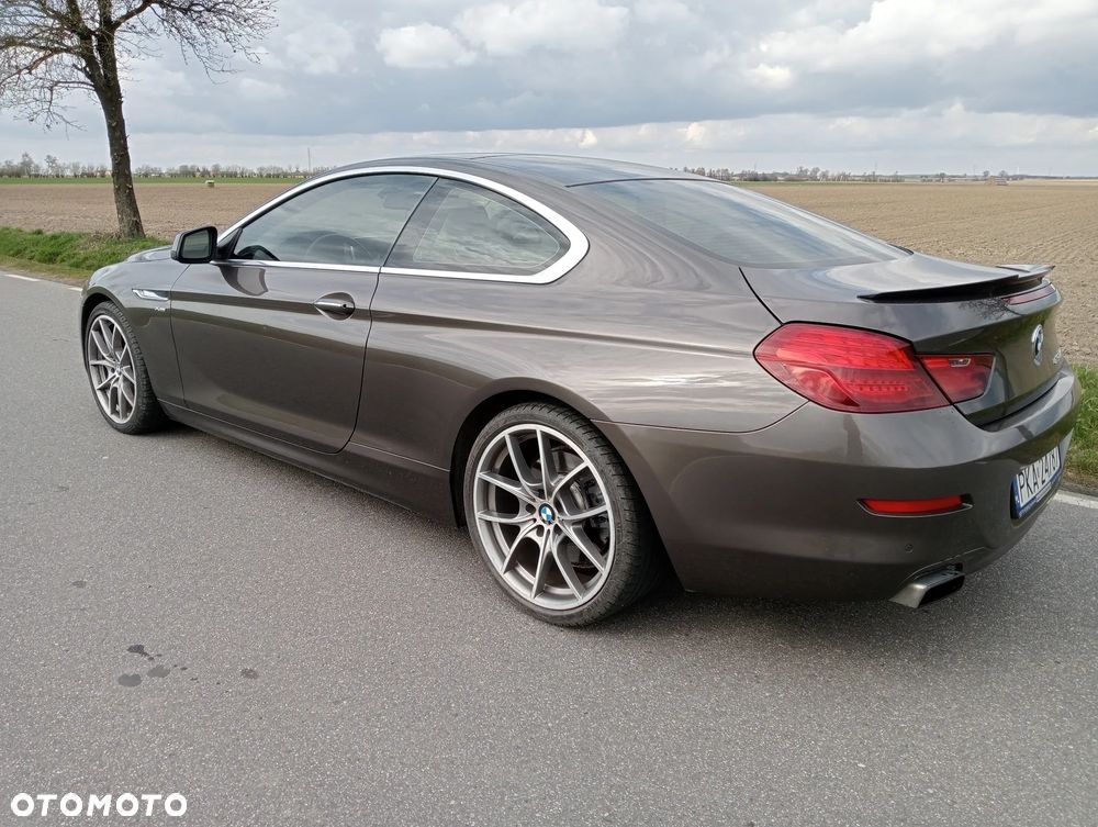 BMW Seria 6 650i xDrive - 7