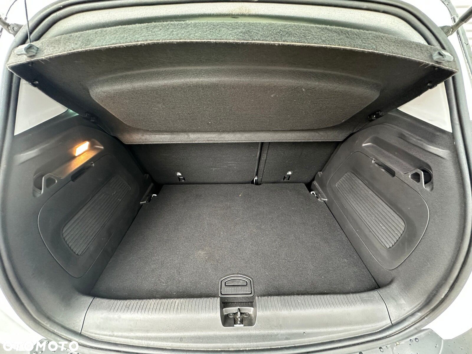 Opel Crossland - 19