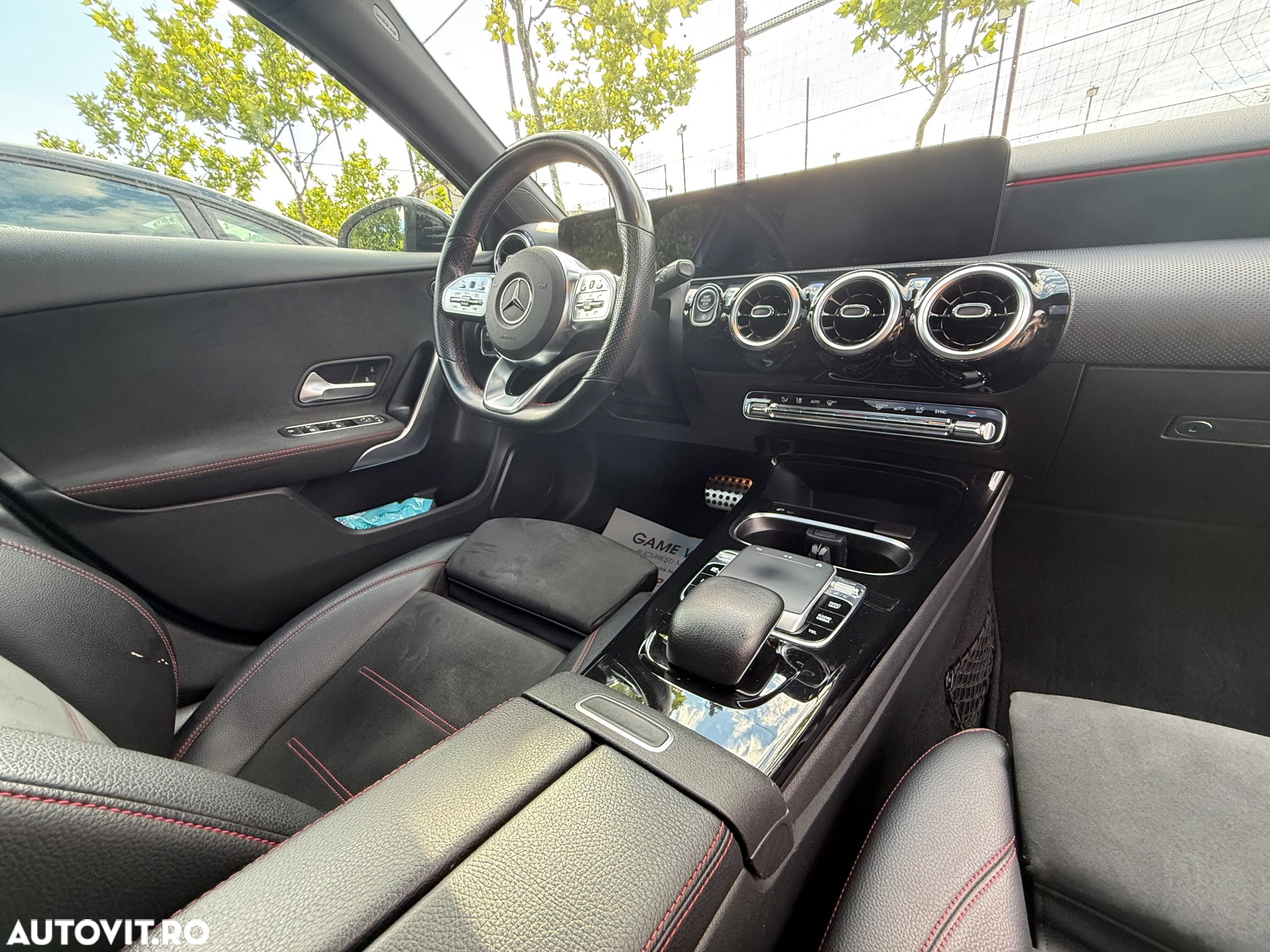 Mercedes-Benz A 180 d 7G-DCT AMG Line - 34