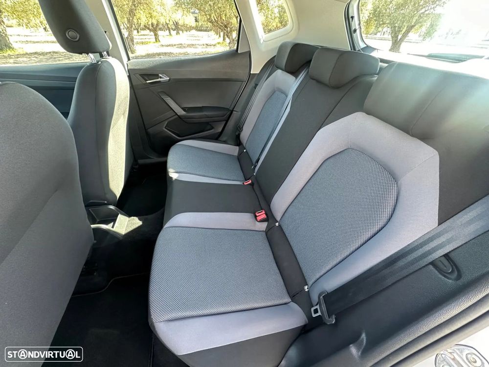 SEAT Arona 1.0 TSI Style - 23