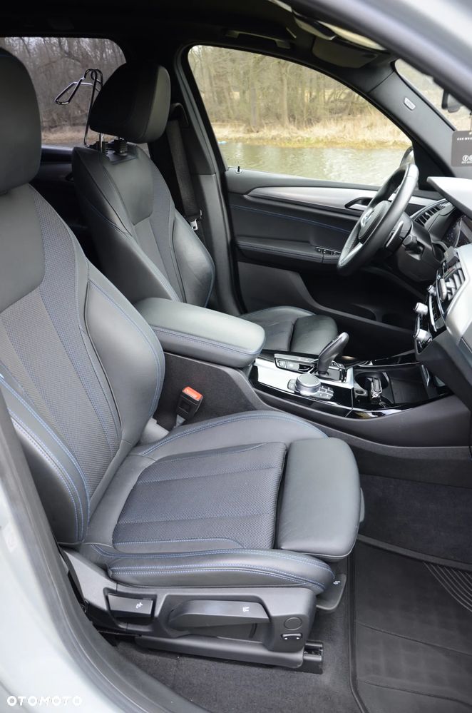 BMW X3 xDrive20d mHEV M Sport sport - 25