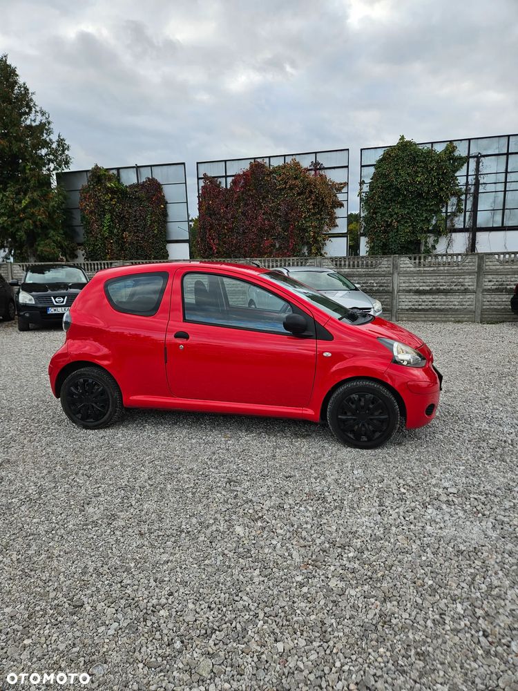 Toyota Aygo - 4