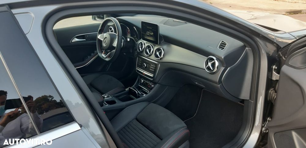 Mercedes-Benz GLA 220 4MATIC - 1