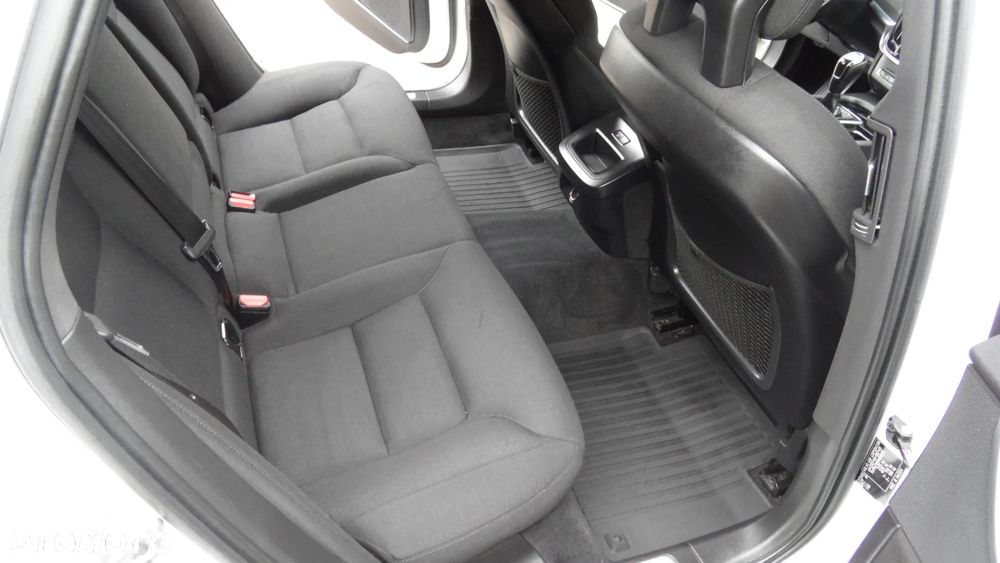 Volvo V90 - 10