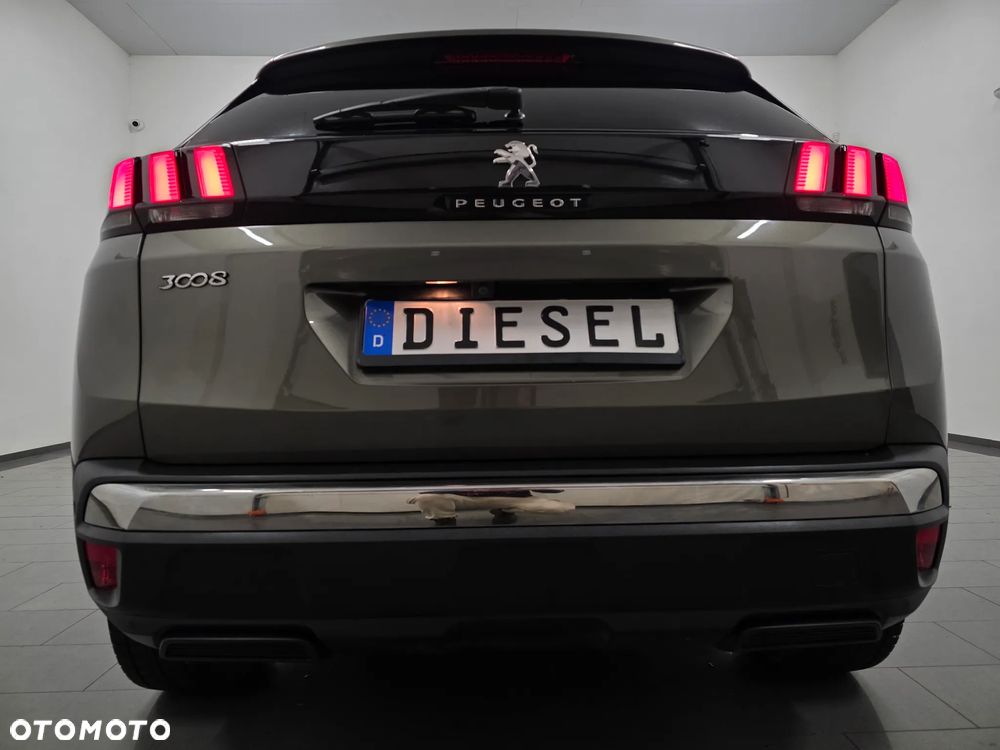 Peugeot 3008 BlueHDi 120 Stop & Start EAT6 Allure - 36