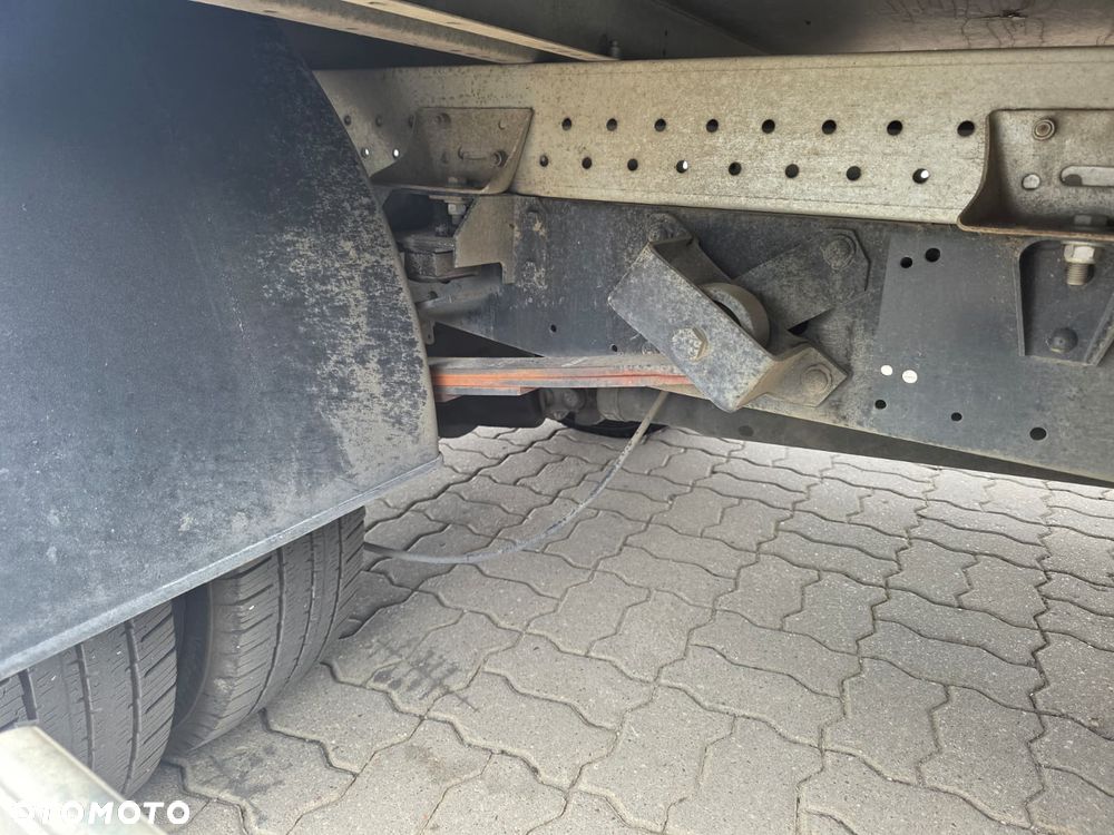 Iveco 35C16 Automat Kontener z Winda 8EP Silnik 3L Bliźniaki 2300 Wysoki !!! - 13
