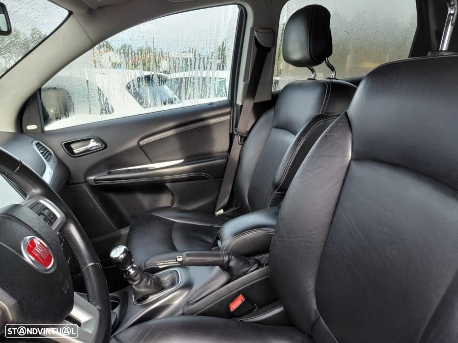 Fiat Freemont 2.0 M-Jet - 9