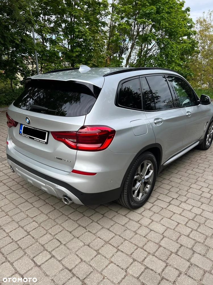 BMW X3 xDrive20d xLine sport - 3