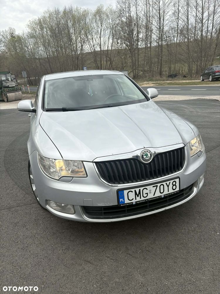 Skoda Superb 2.0 TDI Ambition DSG - 7