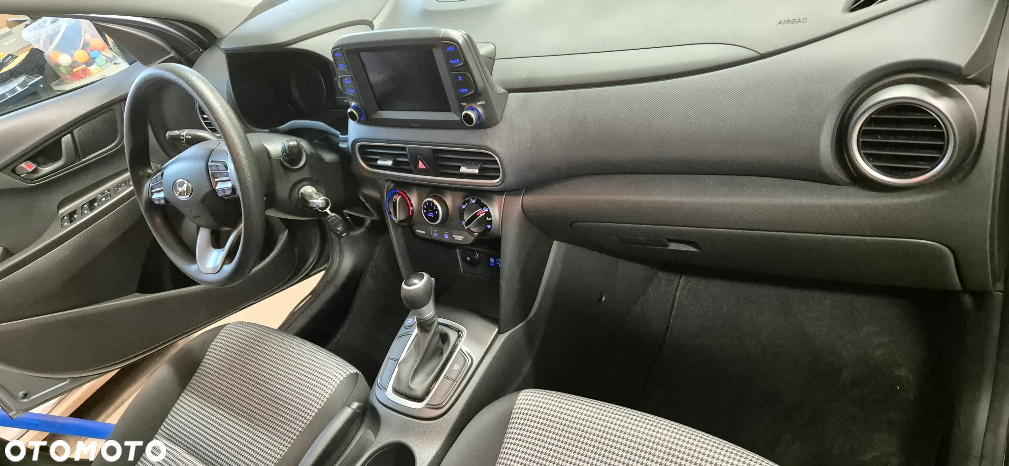 Hyundai Kona - 6