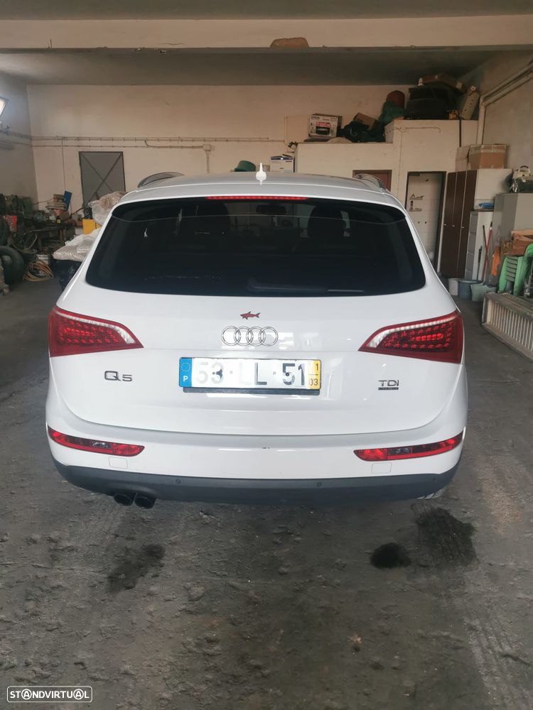 Audi Q5 2.0 TDI - 6