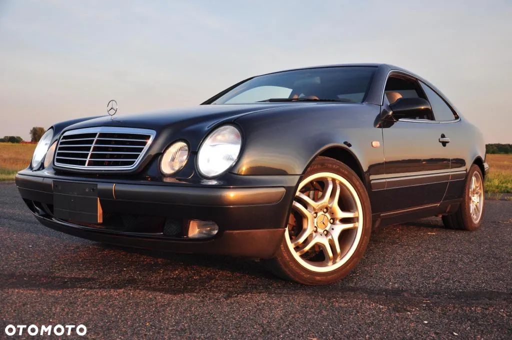 Mercedes-Benz CLK 320 - 1