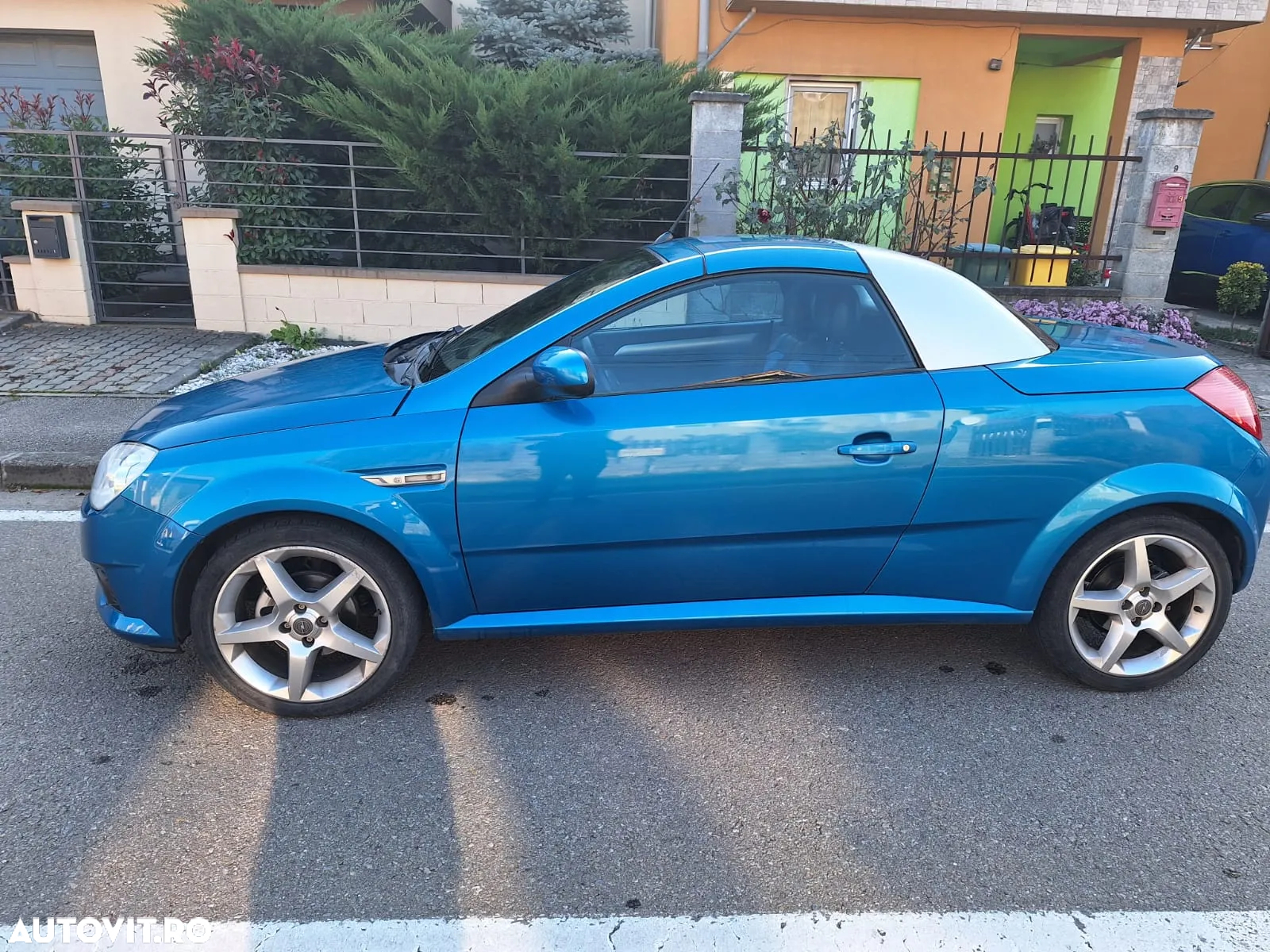 Opel Tigra 1.8i Sport - 5