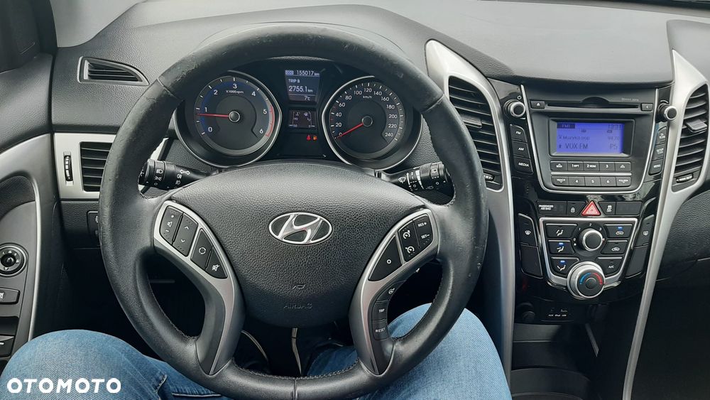 Hyundai i30 blue 1.6 CRDi Classic - 12