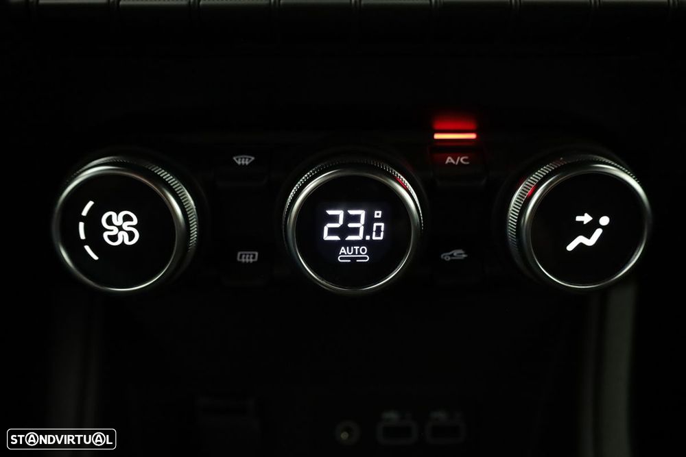Renault Captur 1.0 TCe RS Line - 12