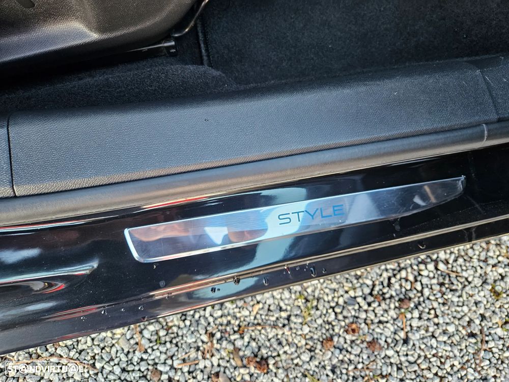 Peugeot 308 SW 1.5 BlueHDi Style - 40