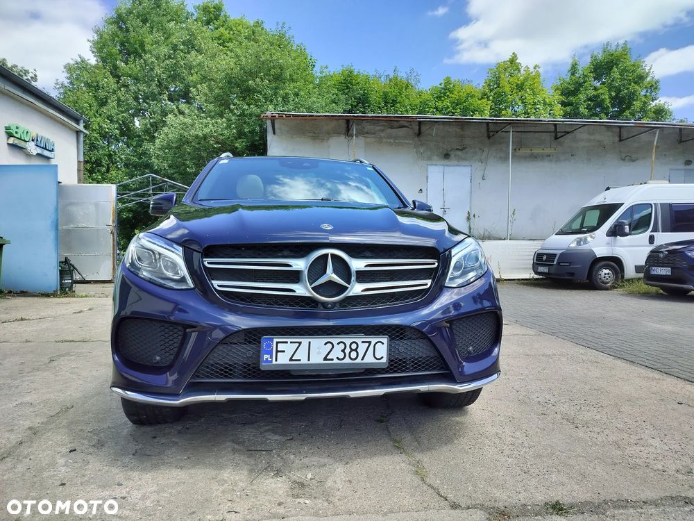 Mercedes-Benz GLE - 9