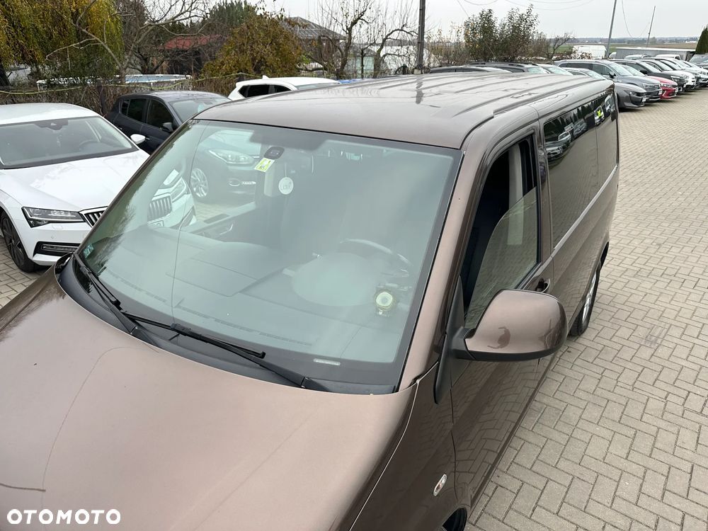 Volkswagen Multivan - 34