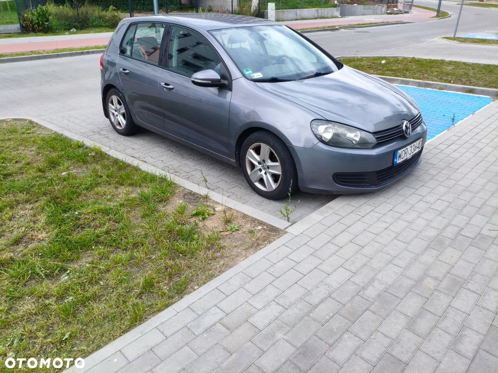 Volkswagen Golf 1.6 TDI BlueMot Comfortline - 9