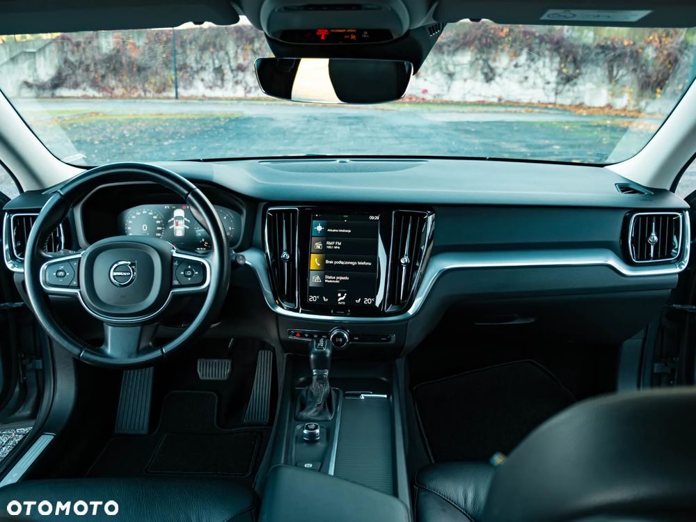 Volvo V60 D3 Geartronic Momentum - 21