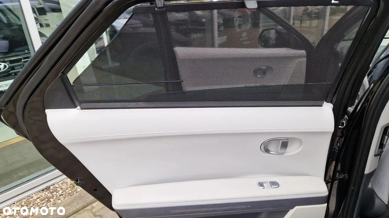 Hyundai IONIQ - 20