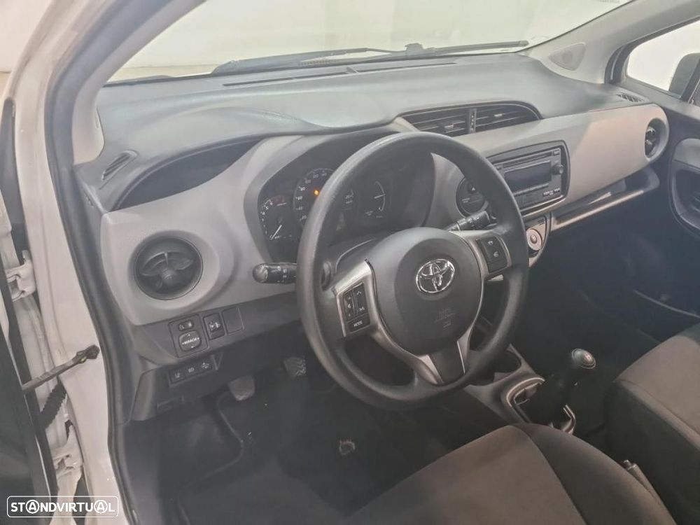 Toyota Yaris bizz 1.0 VVT-i c/IVA - 6