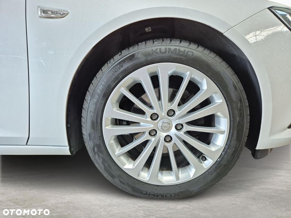 Opel Insignia 1.5 T Elite S&S - 26