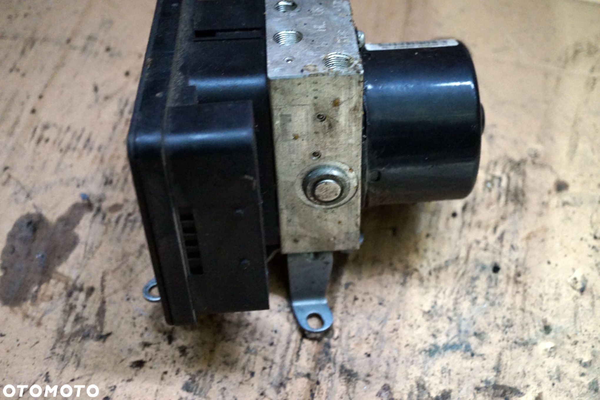 POMPA HAMULCOWA ABS 1 E87 2.0 D 6784763 6784764 BMW 2004-2007 - 2