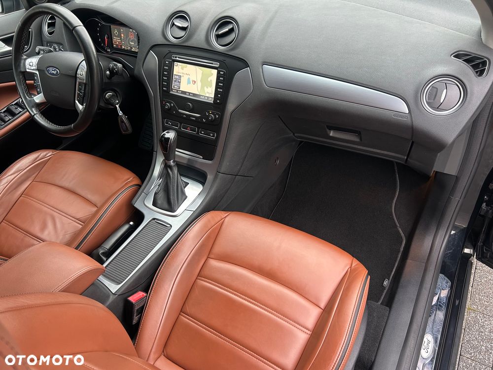 Ford Mondeo 2.0 T Titanium X - 25