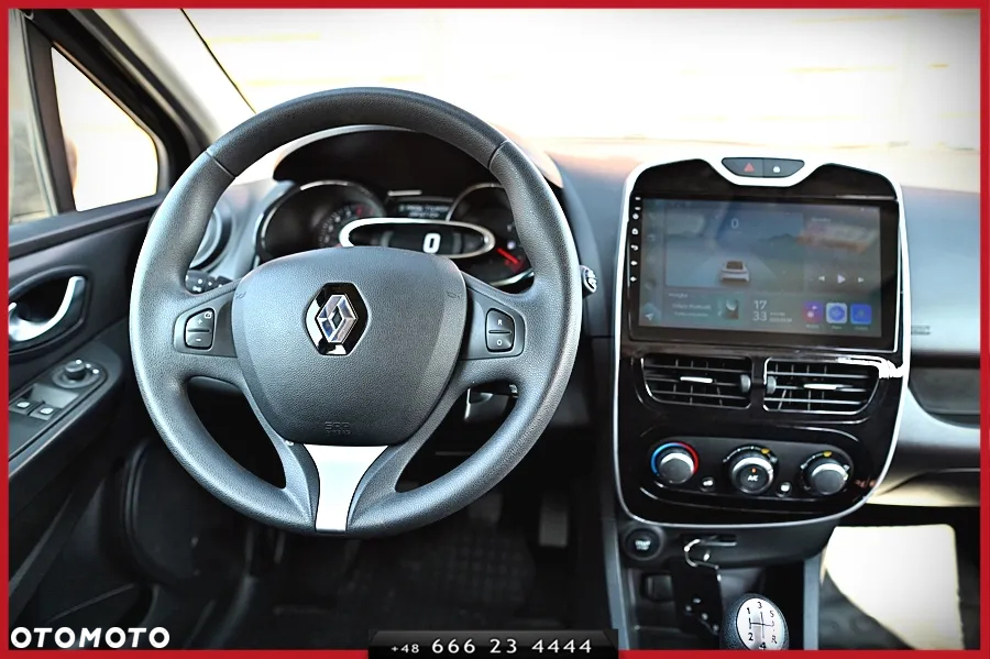 Renault Clio 1.2 16V Limited - 23