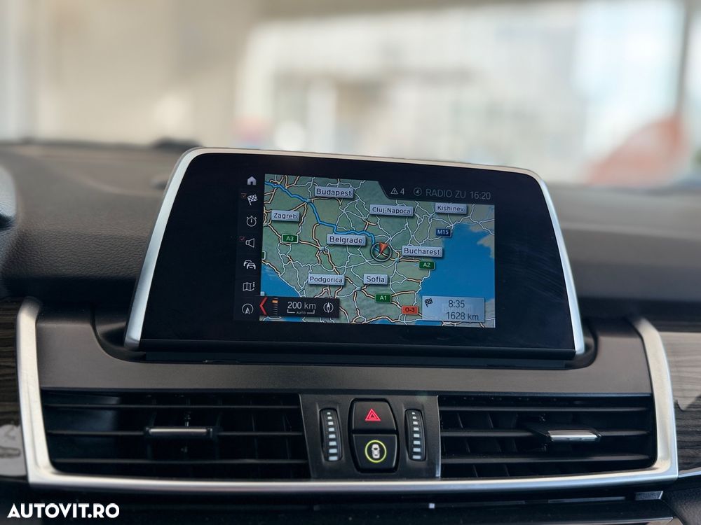 BMW Seria 2 218d Aut. Luxury Line - 28