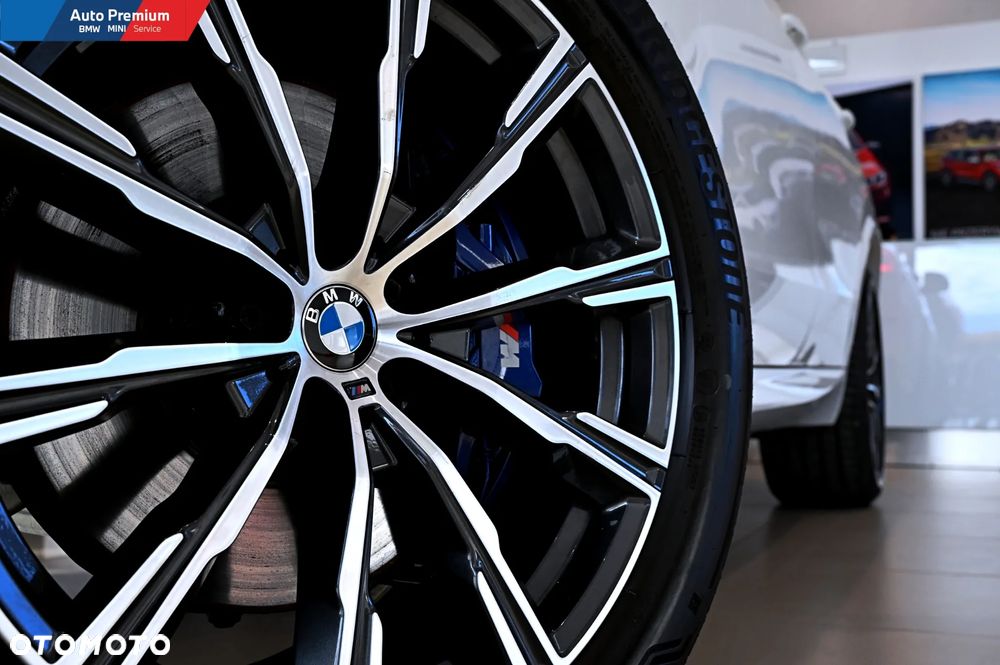 BMW X5 xDrive40i - 24