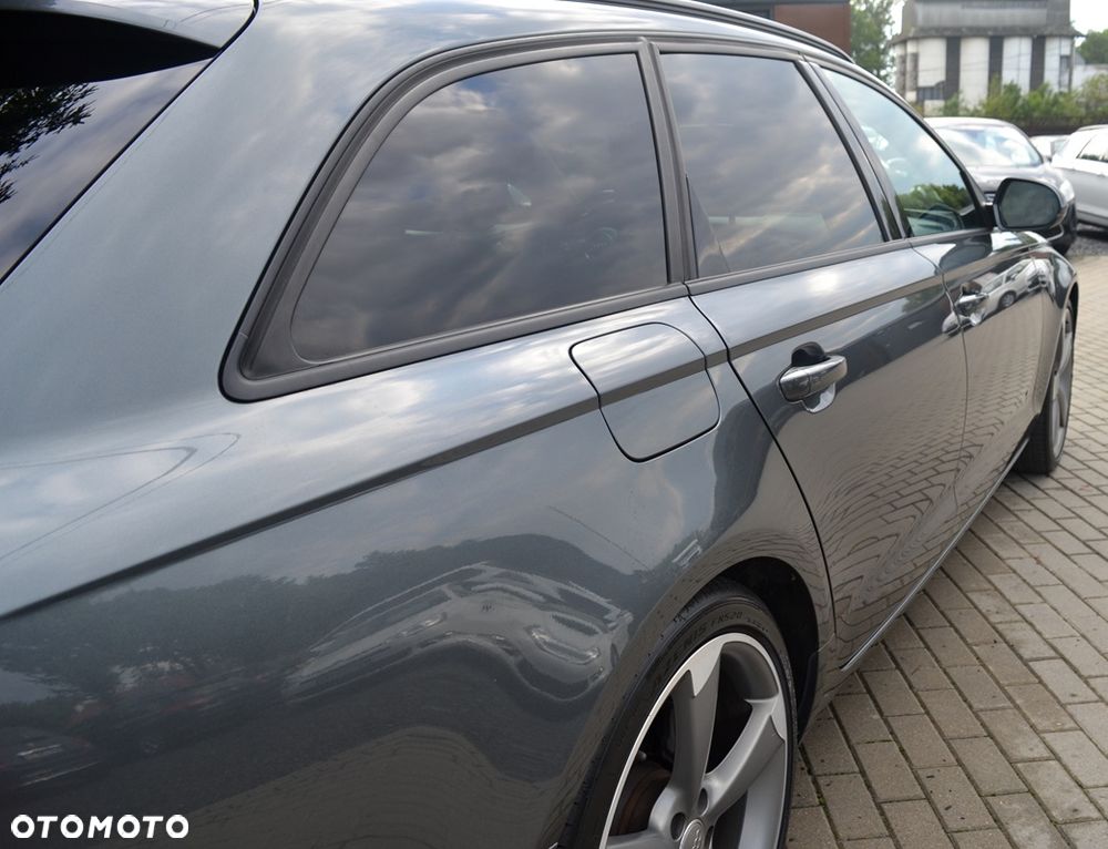 Audi A6 Avant - 25