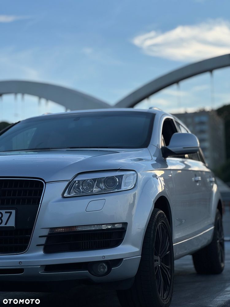 Audi Q7 3.0 TDI DPF quattro tiptronic - 4