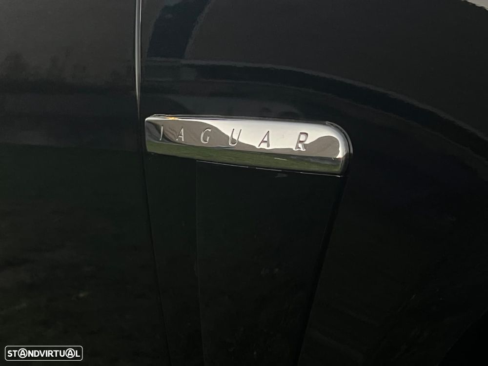 Jaguar XF Sportbrake 2.2 D Premium Luxury - 37