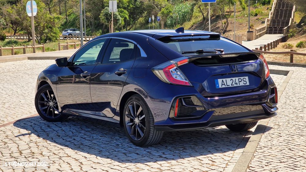 Honda Civic 1.0 i-VTEC Elegance Navi - 4
