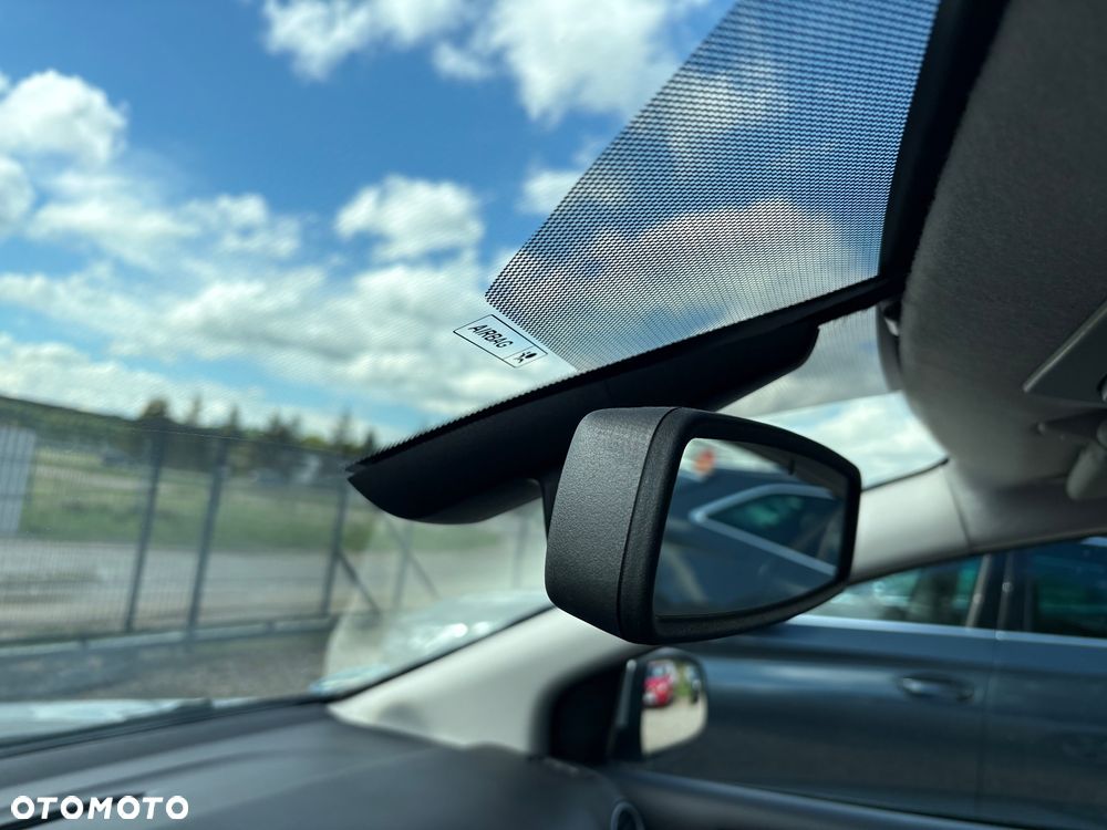 Ford Focus 1.6 16V Style+ - 26