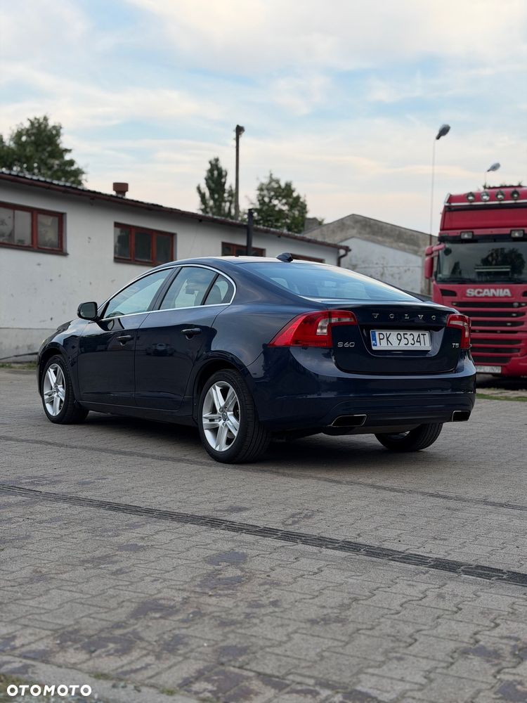 Volvo S60 T5 Geartronic Momentum - 7