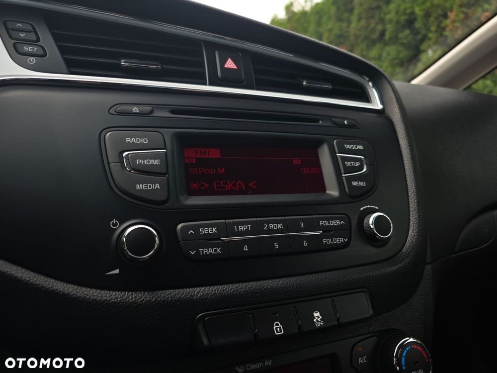 Kia Ceed - 18
