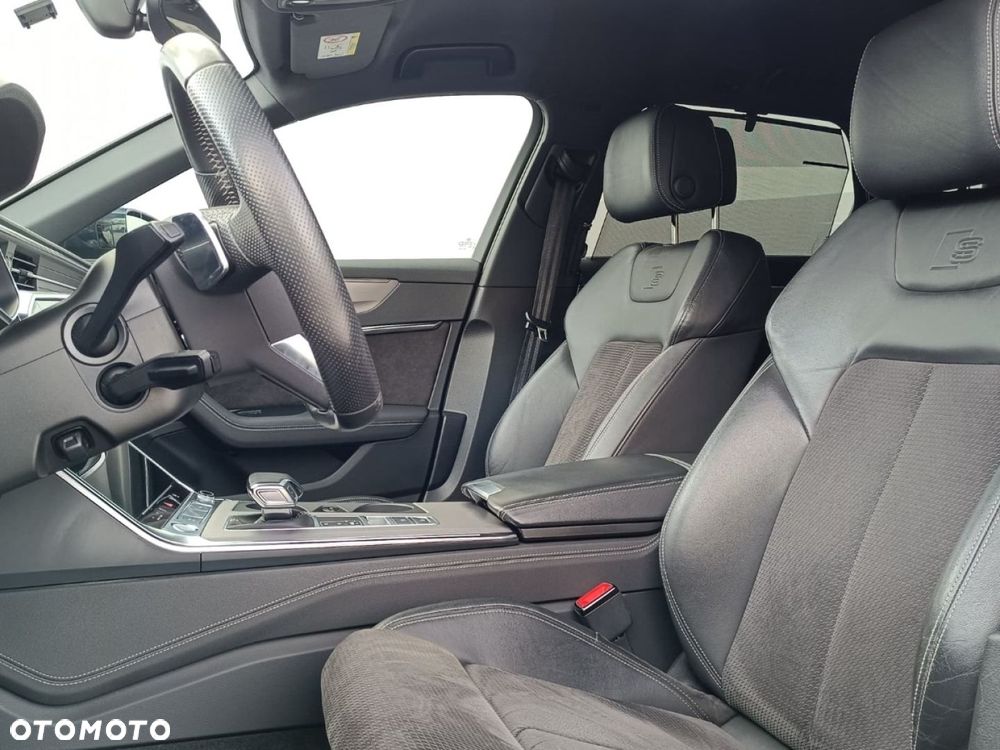 Audi A6 Avant - 5