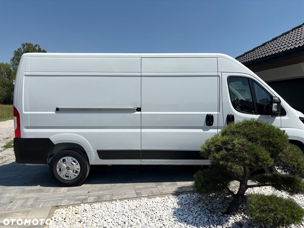Opel Movano - 8