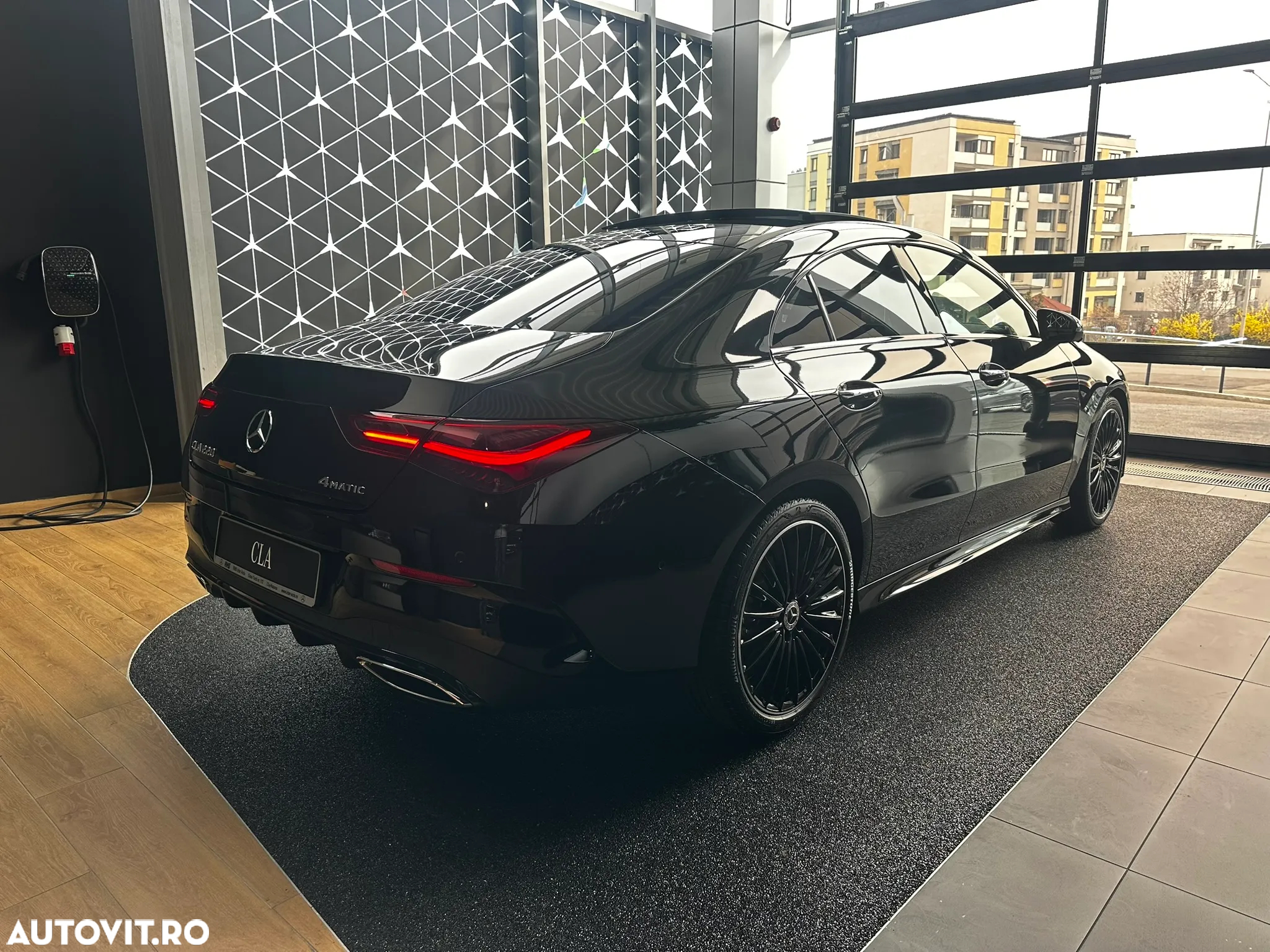 Mercedes-Benz CLA 220 MHEV 4MATIC Coupe - 4