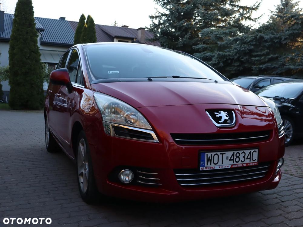 Peugeot 5008 1.6 THP Family - 1