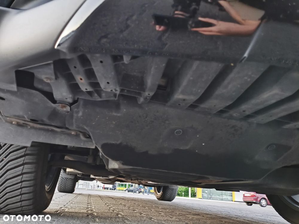 Toyota RAV4 - 36