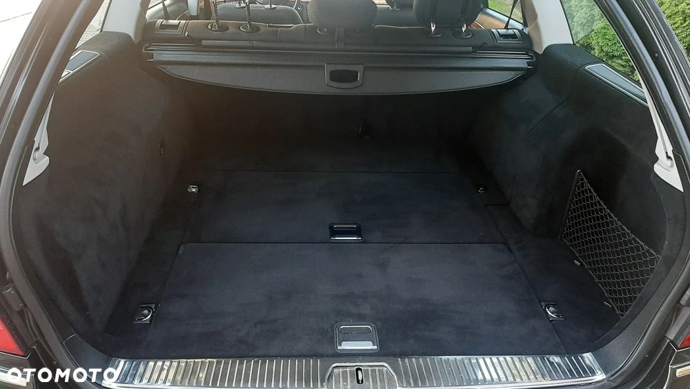 Mercedes-Benz Klasa E 200 T Kompressor Automatik Elegance - 36