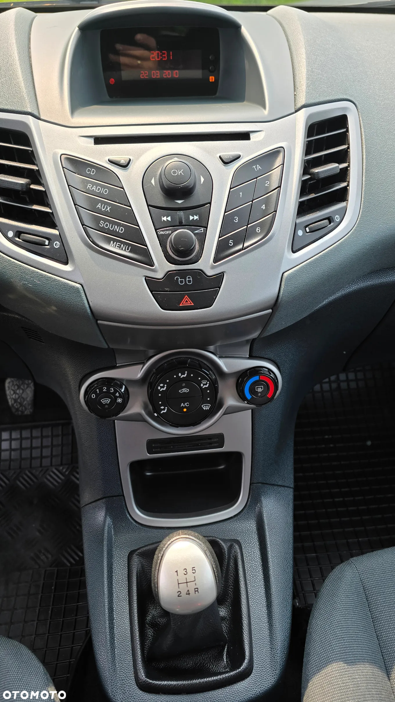 Ford Fiesta 1.25 Trend - 11