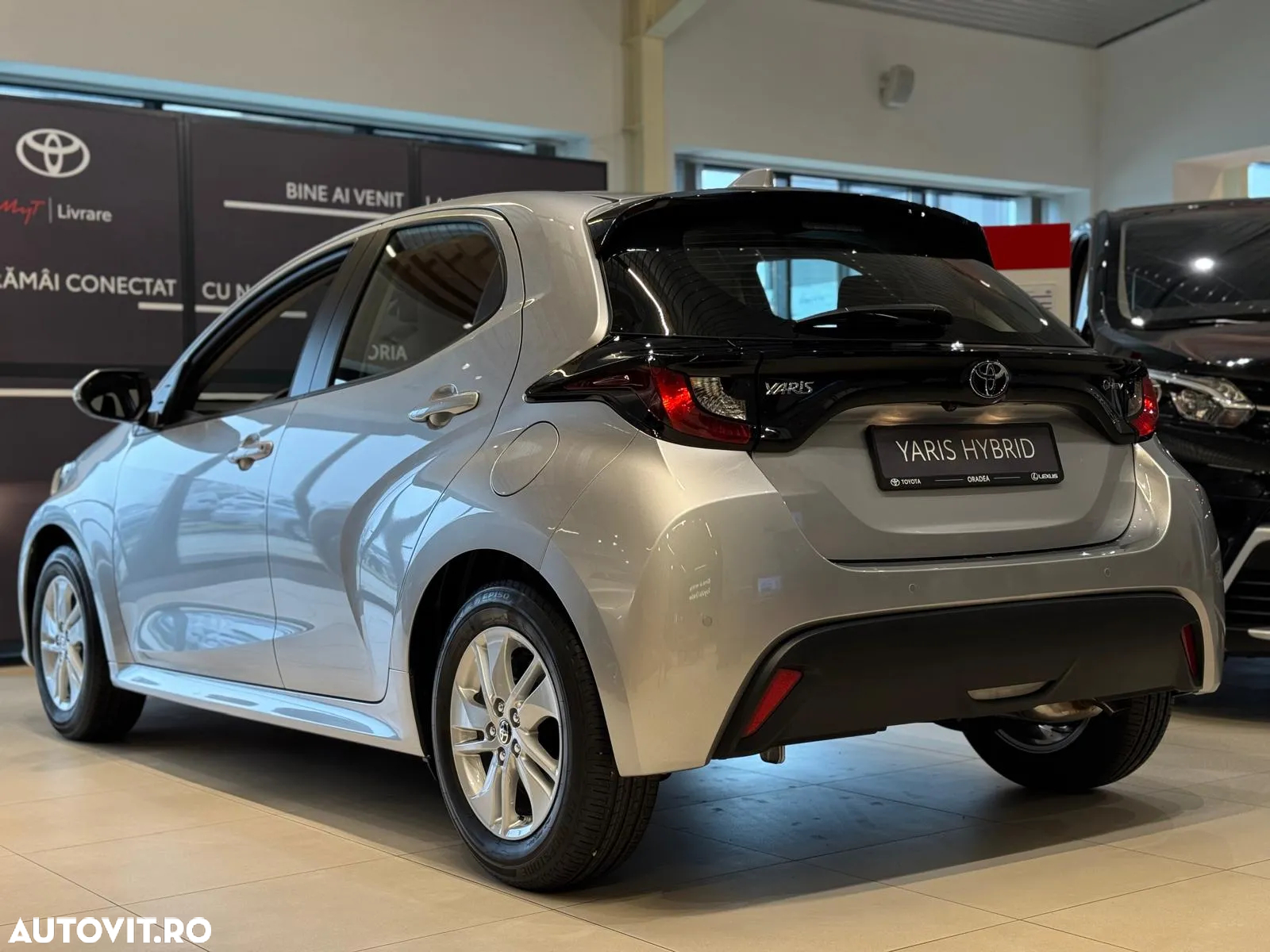 Toyota Yaris 1.5 VVT-i HSD Active - 2
